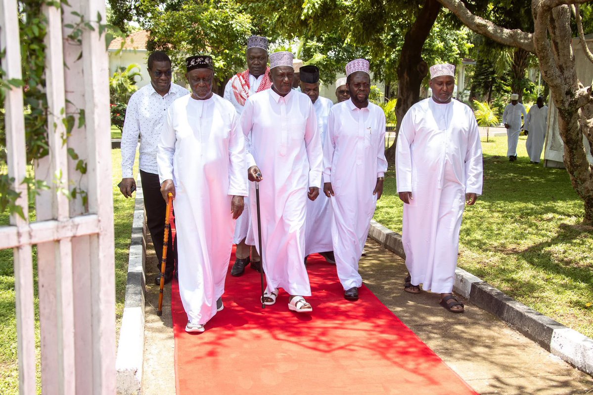 JUNET MOHAMED, E.G.H, MP. tweet media