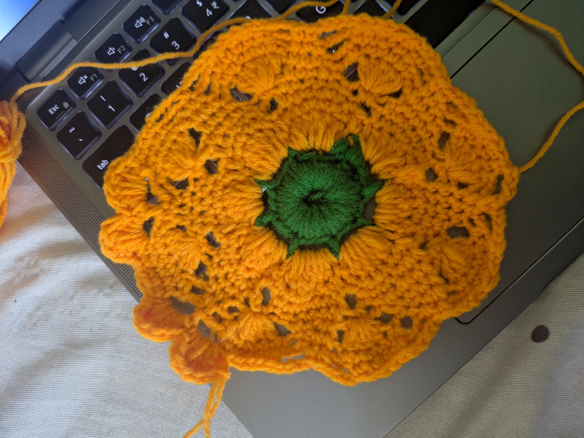 miless_15's tweet photo. I was  working from home, mothership made this. 

In an hour. https://t.co/2ETsSXGRhm