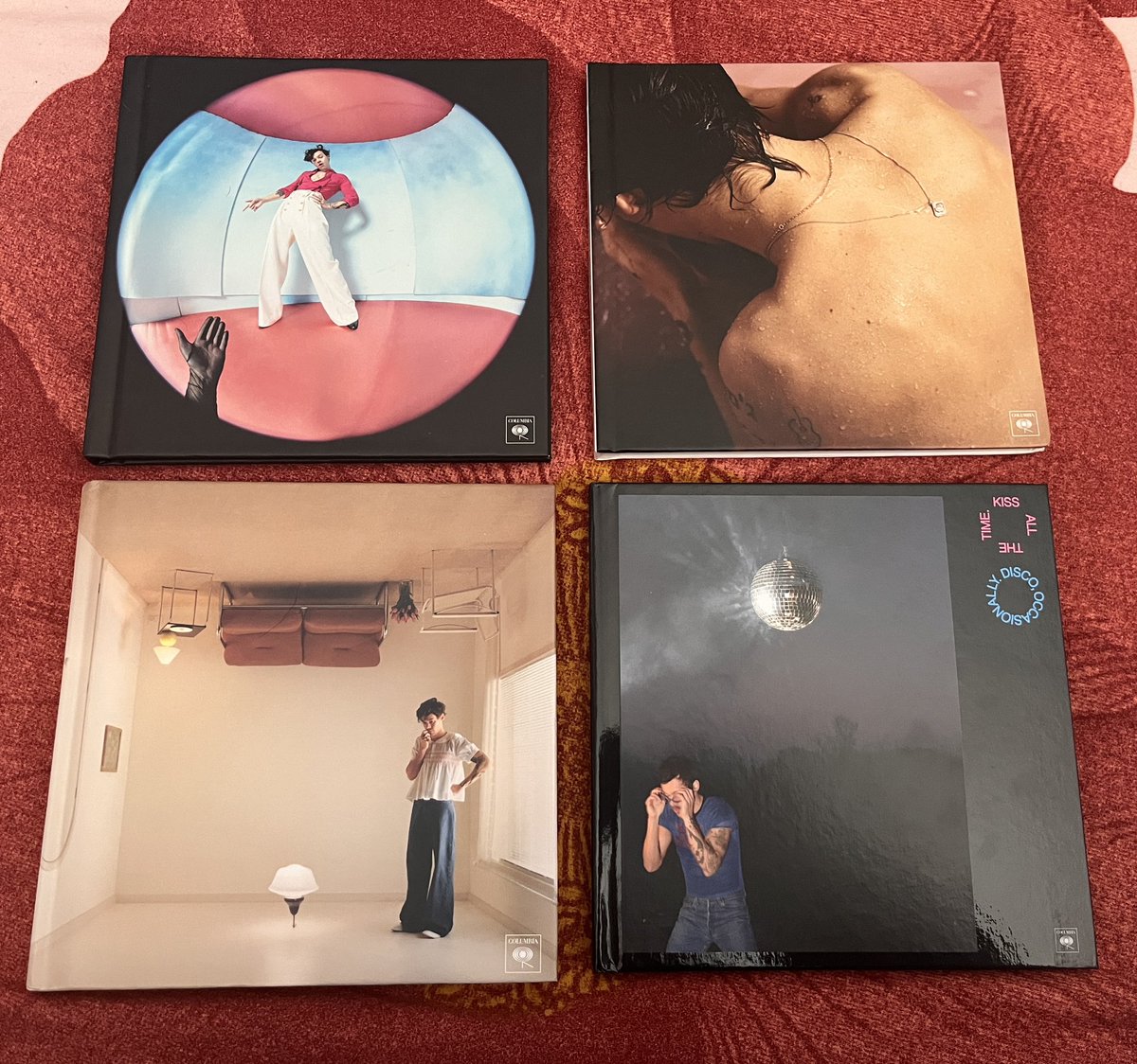 danni all the time, 🪩 occasionally🍋 tweet media