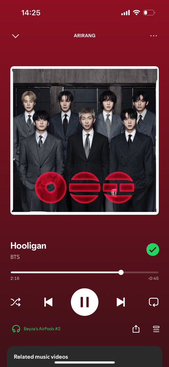 neriarozanov's tweet image. ÇIĞLIK atıyom hoseok şaka mısın