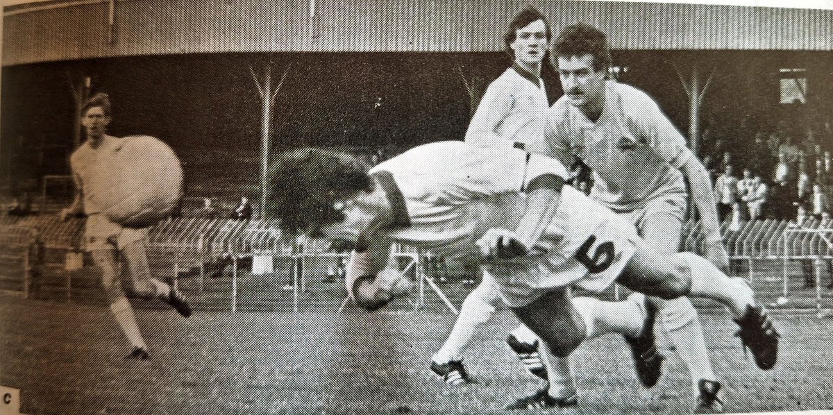 Old Linfield Pics tweet media