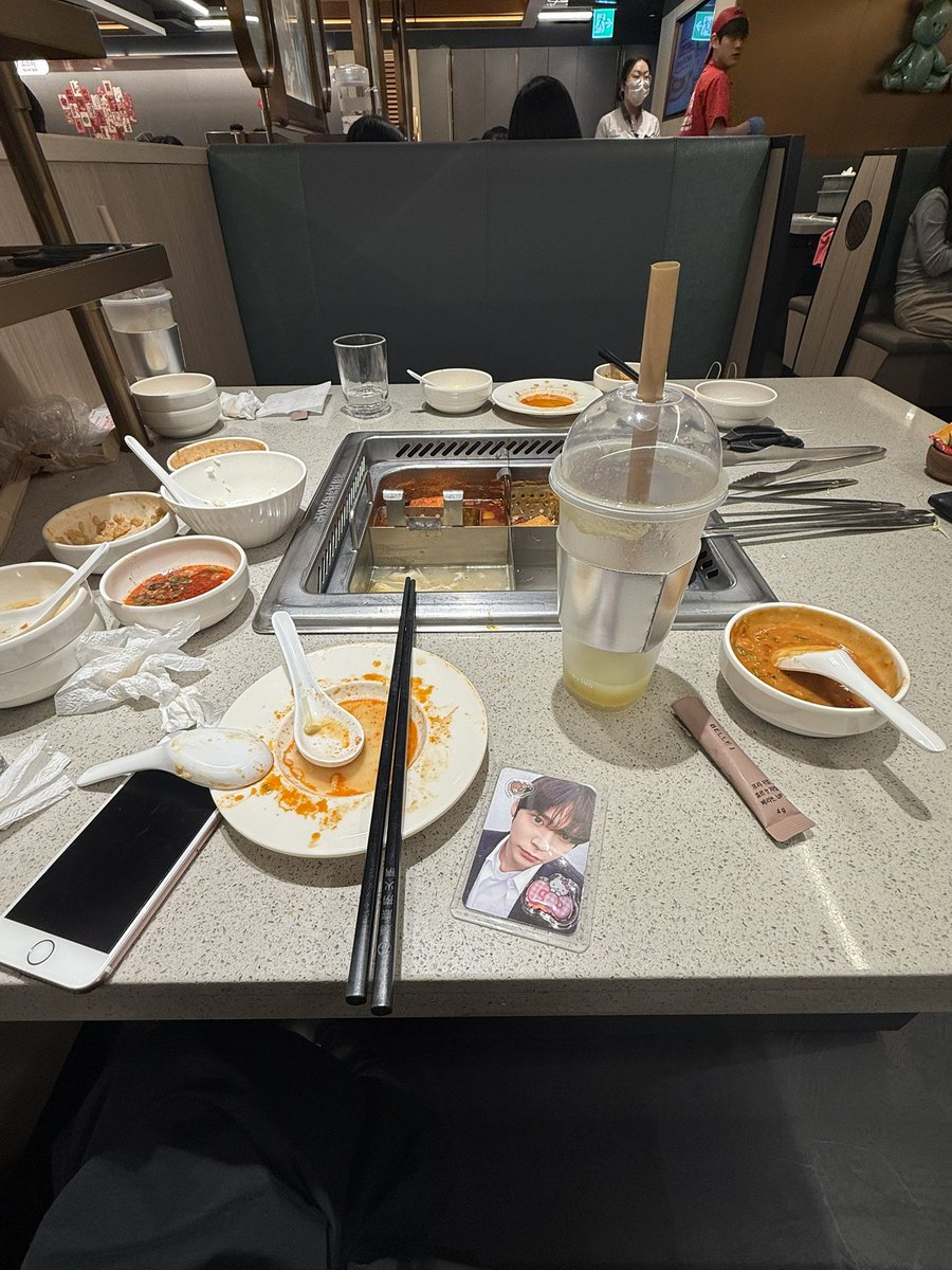 roong… tweet media