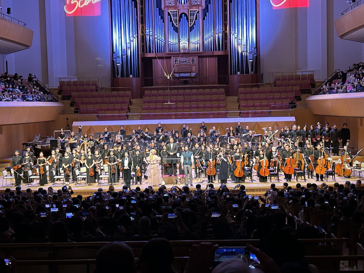 tanayou3's tweet photo. 今日も素敵な演奏ありがとうございました！

ビジュが良いラプンツェルとフリンをおさめようとしたら、奥村さんと戸田さんが見切れてごめんなさい🙇‍♀️

#フィルフィル
#filphil https://t.co/xTYI66wmuB