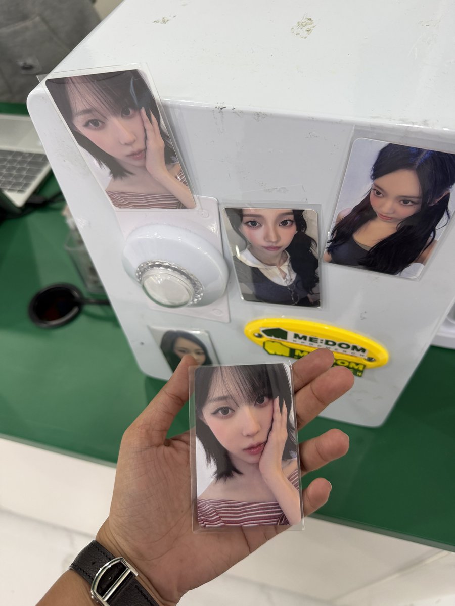 มาจุ่มกันได้น้า จุ่มละ150บาท ที่k-pop merch สยามดิสค่า