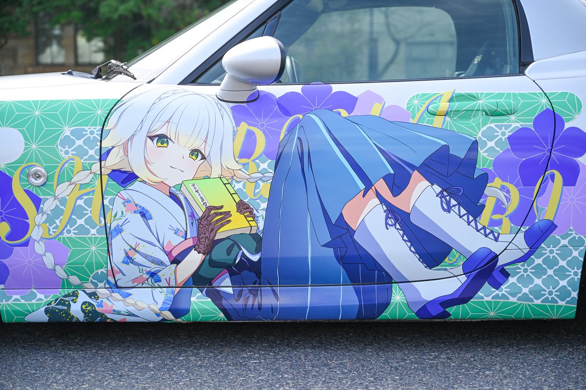 baayma5598's tweet photo. 「インターネットのみんなたちさま、ご機嫌麗しゅう〜」

るり嬢の和服と通常衣装貼りました！

お世話になった方々はツリーへ https://t.co/hFNzqil6Op