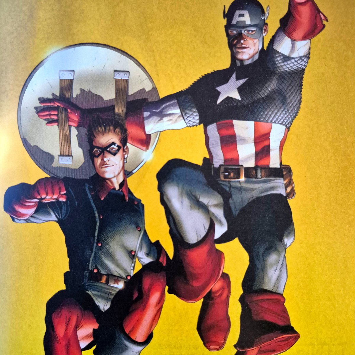PaniniComicsEsp's tweet photo. Incluye The Marvels Project #1-8 USA. Por Ed Brubaker, Steve Epting @SteveEpting y Dave Stewart. Portada de Steve McNiven y Justin Ponsor @JPonsor.

+info: https://t.co/d31a8NbW0D

#PaniniMarvel #Namor #NickFuria #ElAngel #CapitánAmérica #Bucky #AntorchaHumana #Toro #Marvels #AñosTreinta #AñosCuarenta