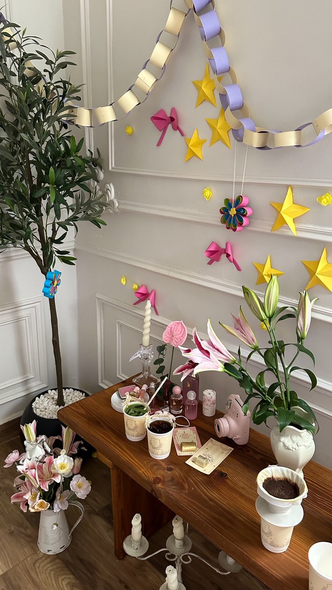 ‌ ‌‌ ‌ 𝖡𝖾𝗅𝗅𝖾 𝗌𝗐𝗂𝗋 ⋆˚𝜗𝜚˚⋆ tweet media