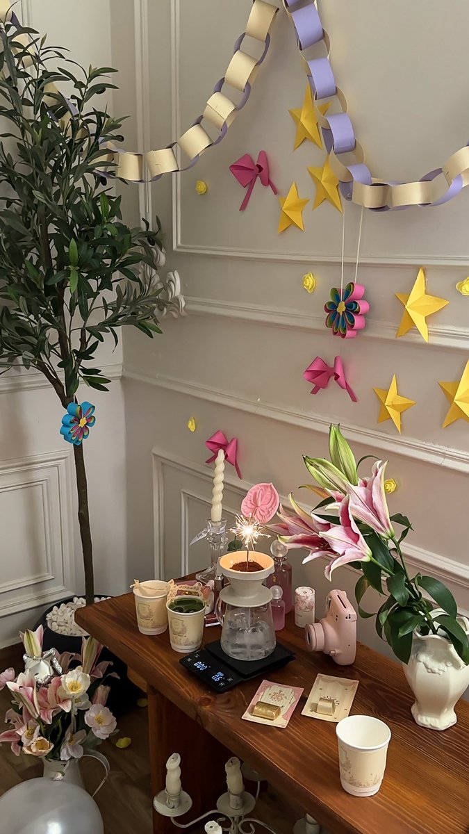 ‌ ‌‌ ‌ 𝖡𝖾𝗅𝗅𝖾 𝗌𝗐𝗂𝗋 ⋆˚𝜗𝜚˚⋆ tweet media