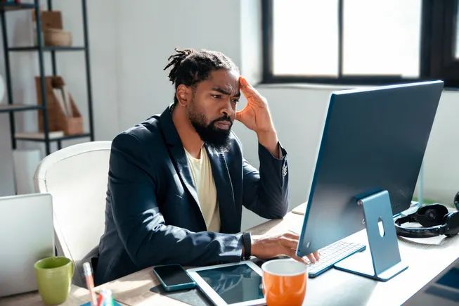 Sword and the Script ✒️🗡 tweet media