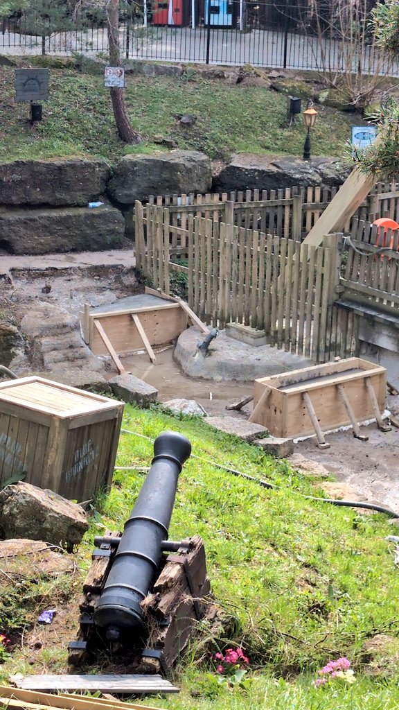 ChessingtonBuzz's tweet photo. As reported last week major changes for The Blue Barnacle queue line with an official closure of the ride until 3rd April 2026 whilst queue improvements take place and what looks like a change to the pond area

The goats left years ago sadly

#ProjectAnchor
#CWOAopeningday2026 https://t.co/edS3LaEpAV