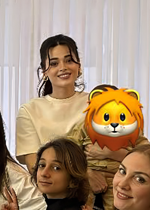 evless1's tweet photo. Cuteness overload...Simoş with her nephew Aslan 🦁🧡 #SimayBarlas https://t.co/Cds0MpCndu