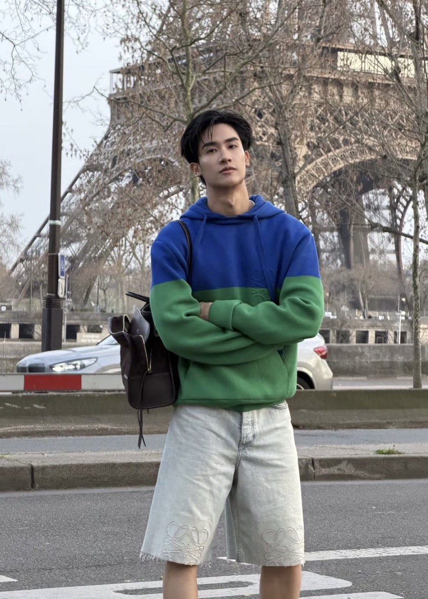 𝐎𝐟𝐟 tweet media