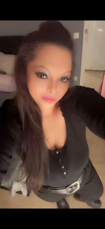 Nur Haus und Hotelbesuche
sexdo.com/358349
Melissa (28) Düsseldorf - kommt dich ganz privat besuchen