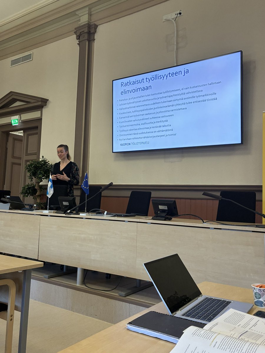 Timo Reina tweet media