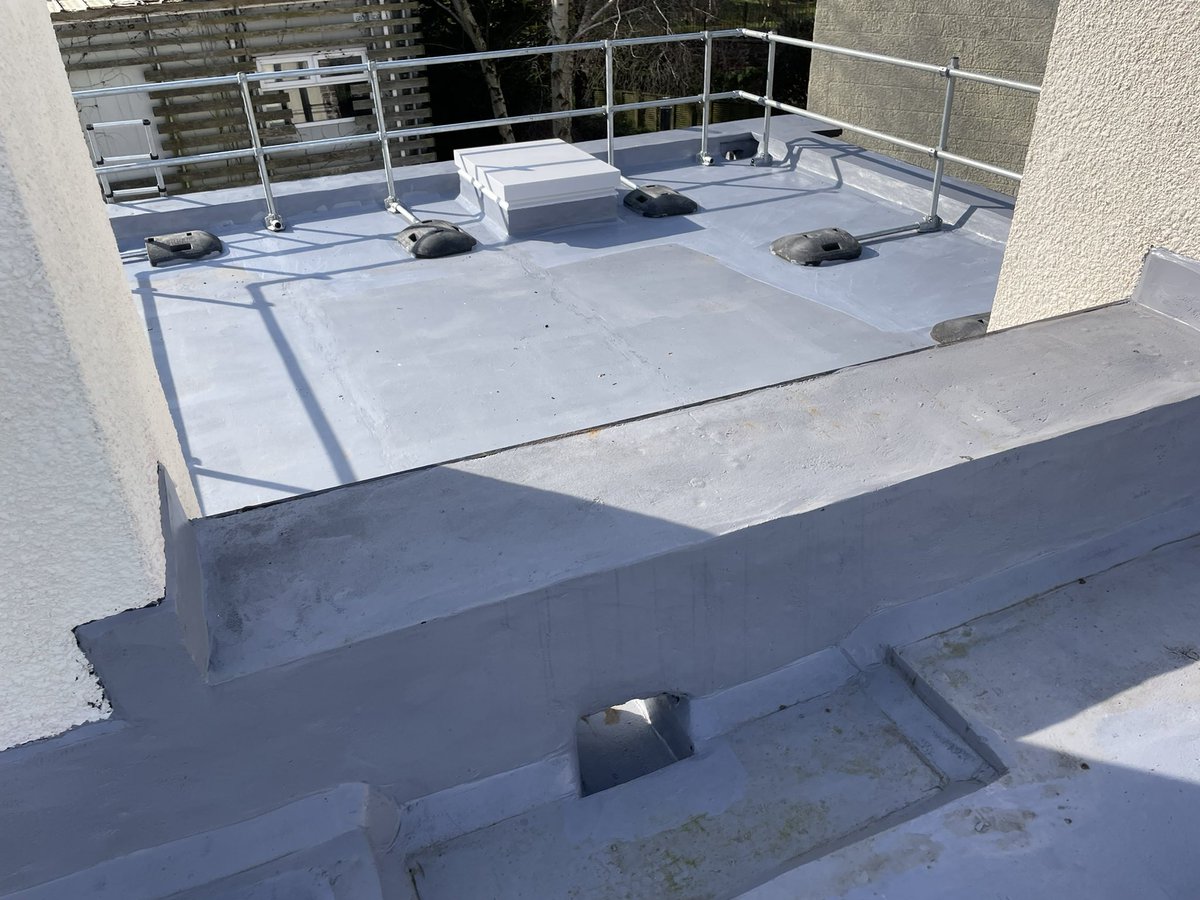 cardiffasphalt's tweet photo. Complete new  @ikoplc Permaphalt Mastic Asphalt roofing system installed on the Royal Fort Gatehouse Bristol University complete with a tapered insulation scheme
Finished with Westminster Solar reflective Paint 🤩🤩 25 year warranty 
#theproofisintheroof https://t.co/NHeJjc5H92