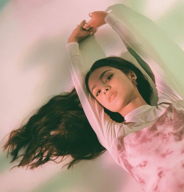 livsethink's tweet photo. livsé in pink pinklivsé https://t.co/F8YQ5uS5Ga