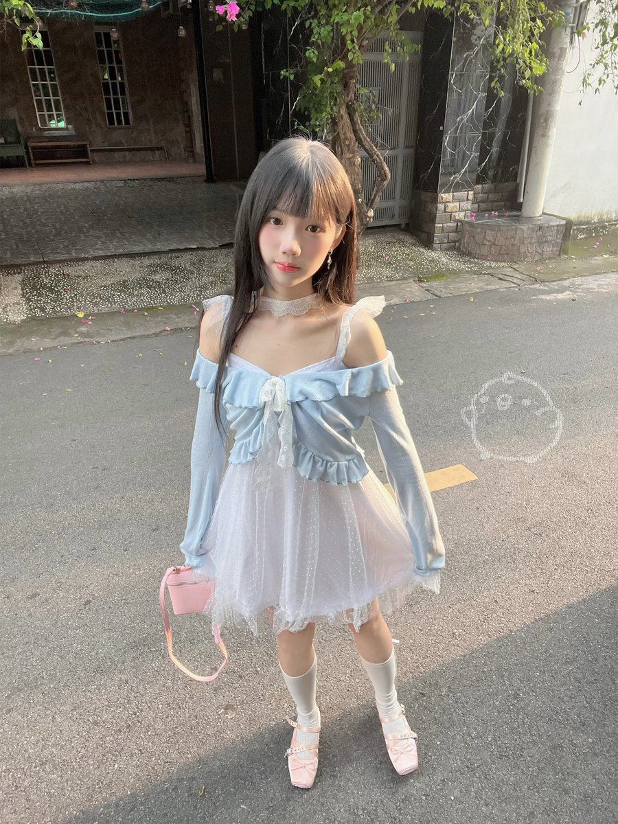 BlueBella catharine tweet media