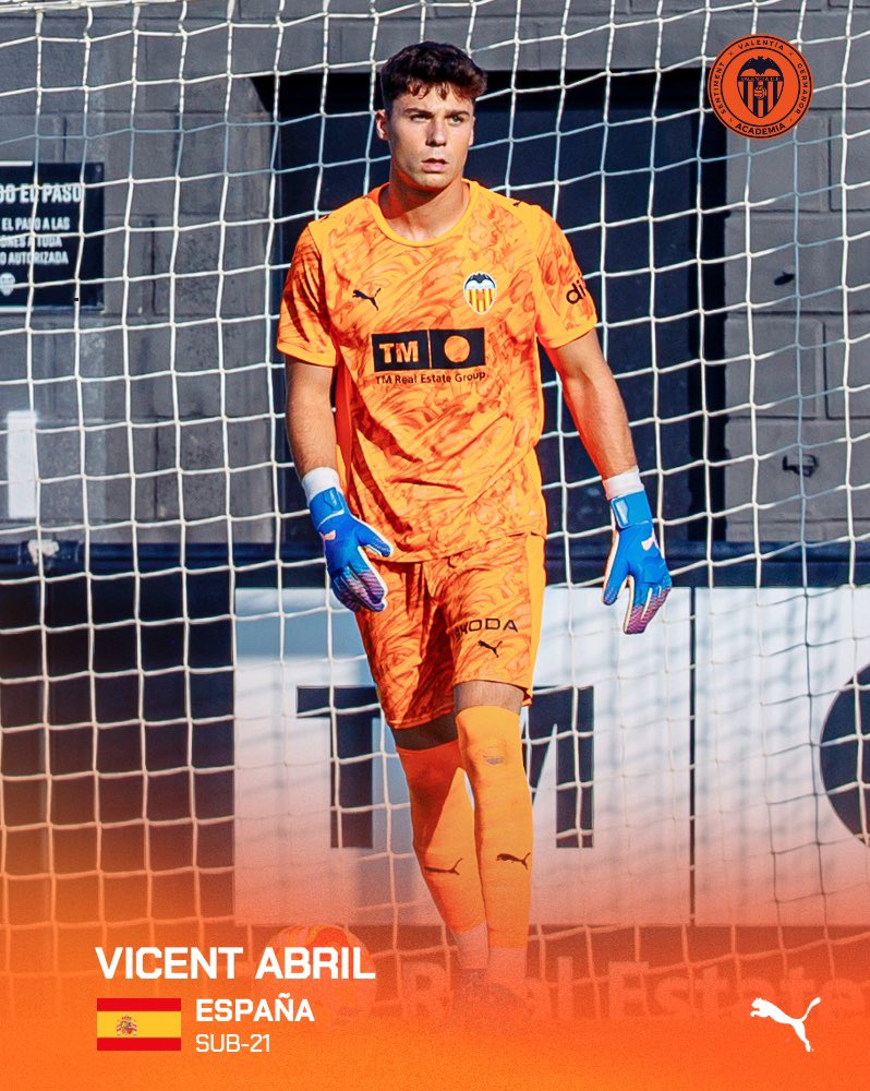 Academia VCF 🦇 tweet media