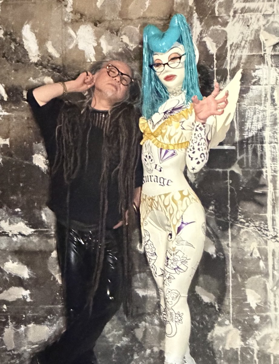 準備中
Eriちゃんと
#kurage #kuragelatex #クラゲラバー