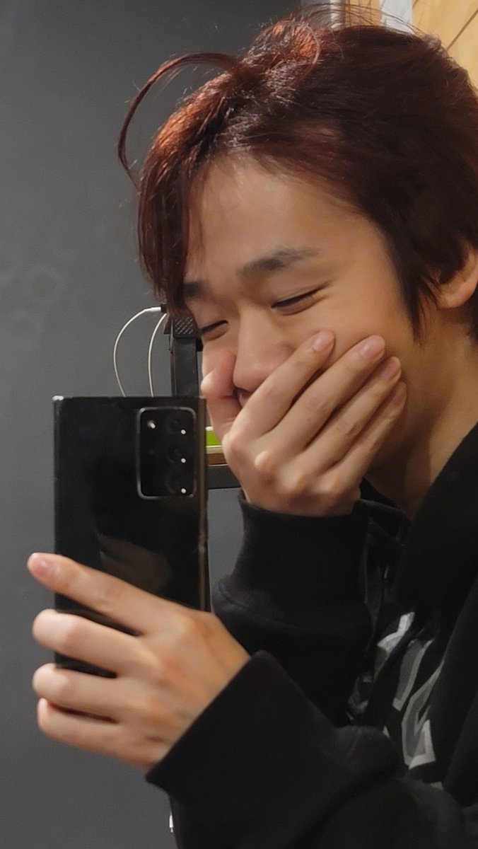 효르기 tweet media