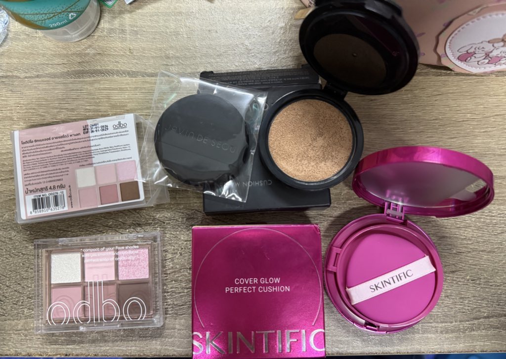 qawsed_23's tweet photo. SKINTIFIC Cover Glow Perfect Cushion
(ไม่ใช้เลยทุกอย่างครบ ) 98% 290 รส

JAVIN DE SEOUL - Wink Cushion Matte -
รีฟิล ไม่ใช้พับ 180 รส

พาเลทตา 100 รส
ขอดูพตแชท
#ส่งต่อเครื่องสำอาง #ส่งต่อคสอ #ส่งต่อคสอมือสอง #ส่งต่อเครื่องสำอางมือสอง #ส่งต่อคสอเกาหลี #ส่งต่อเครื่องสำอางค์ https://t.co/4Mw0Z9cGcg