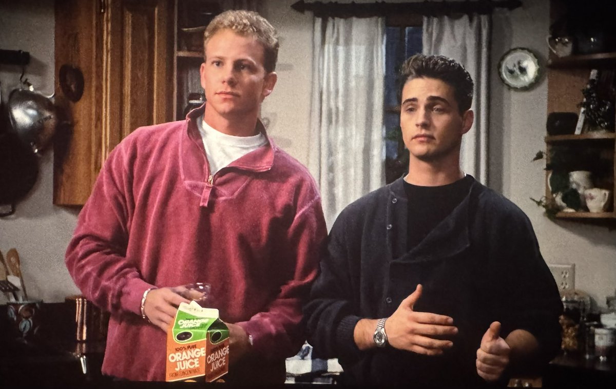 Rewatching 90210 in 2026 tweet media