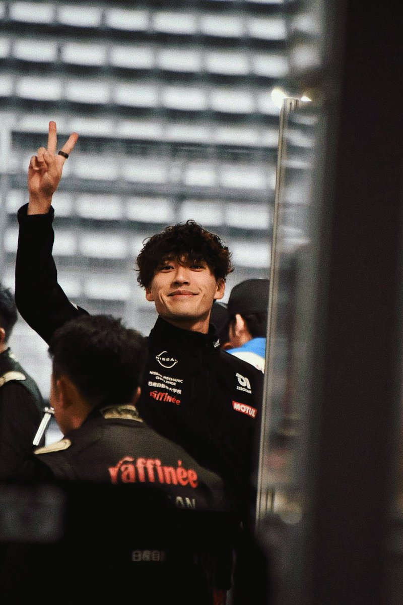 篠原拓朗 tweet media