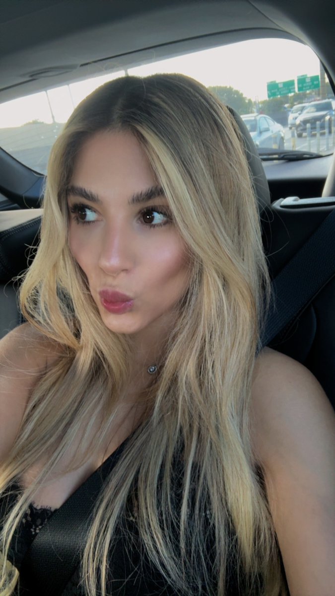 angelica slv tweet media