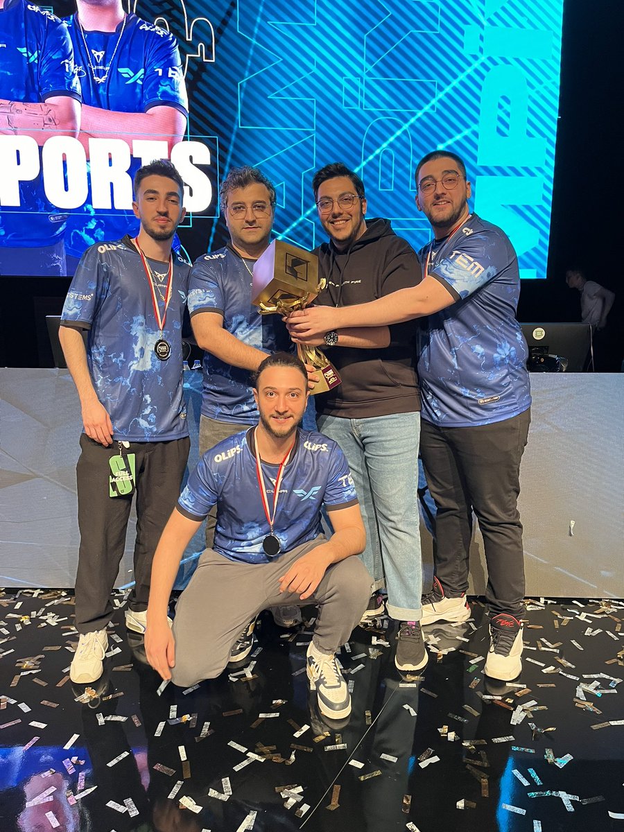 pskyusufbeyatli's tweet photo. @umutb3rk @ULFesports_GG İşin arka planını anlattığında mütevazi davranacağını biliyorum ama senin kadar sıkı çalışan birine sahip olmak herkes için büyük bir artı olur 💪🏽 https://t.co/RLxU0xaso2
