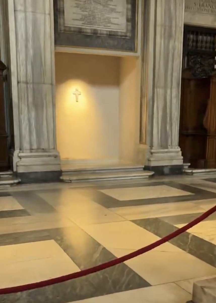 Catholic Sat tweet media