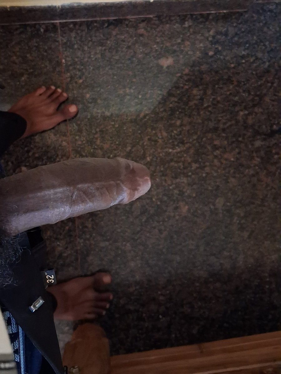a66076's tweet photo. Kannadiga 
Age 20
my cock 7 inches Top and bottom 
Follow mee https://t.co/nGuRC7abOo