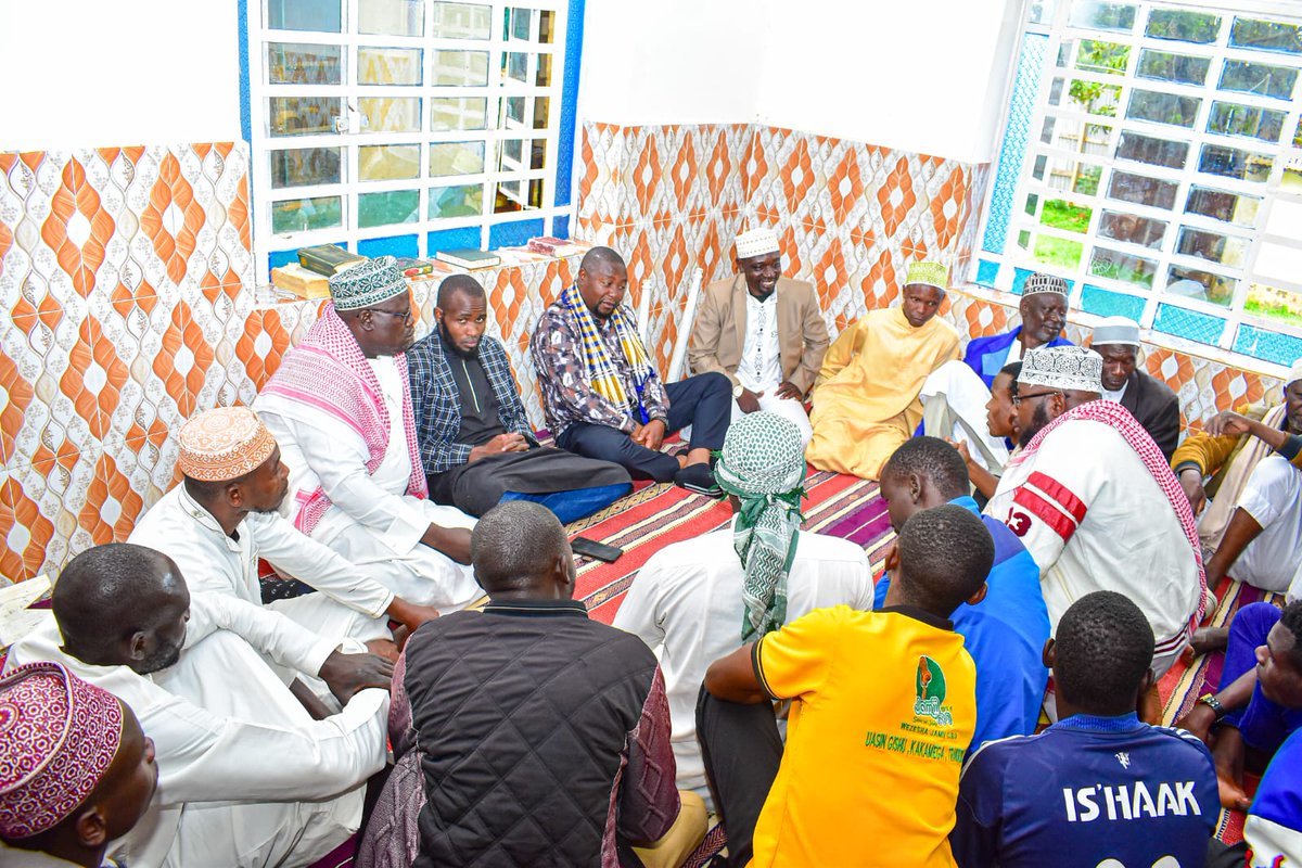 Hon. Innocent Mugabe tweet media