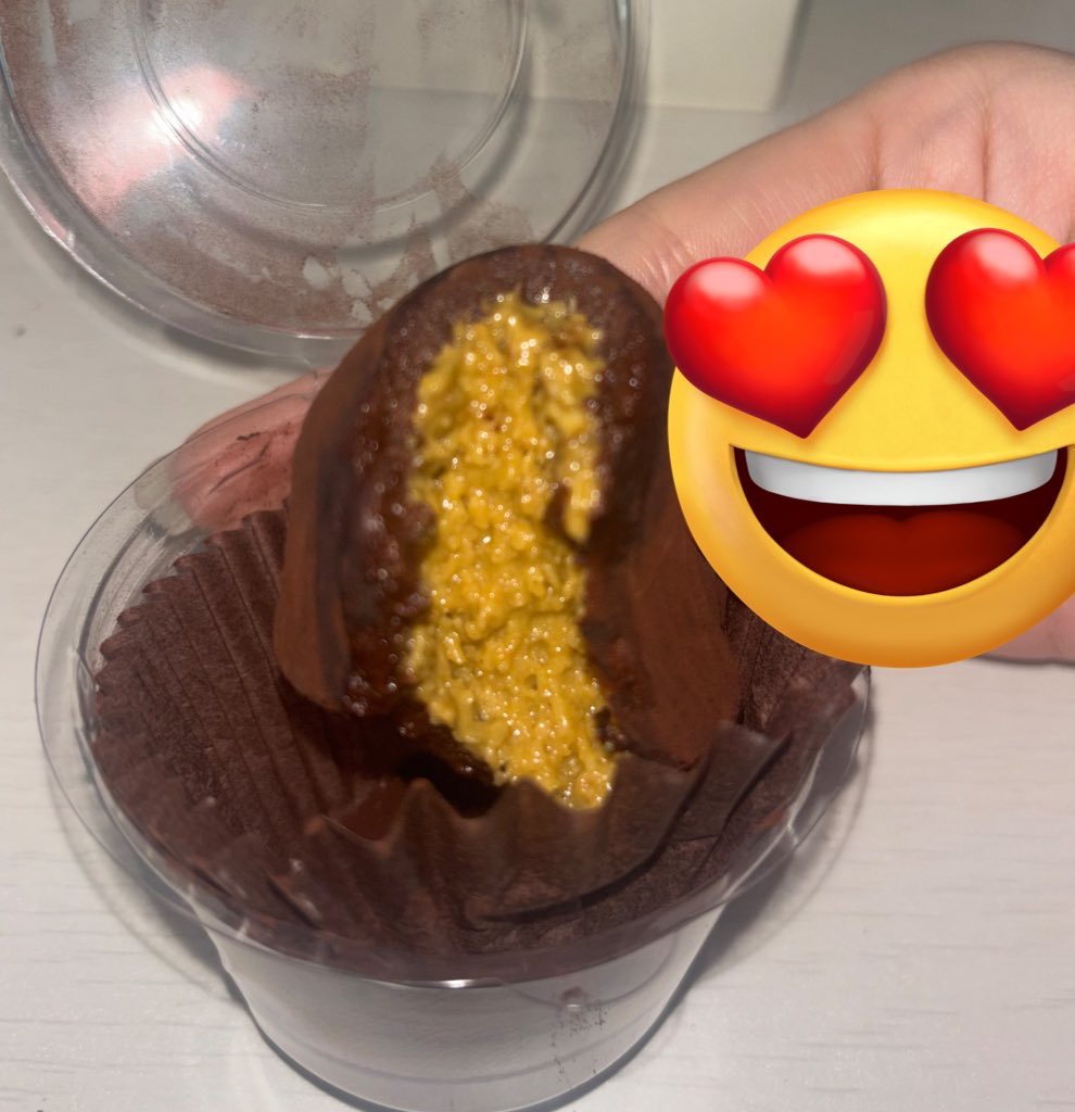 이거 먹어봣는데 존맛이더라….  사진 대충찍음 큼큼