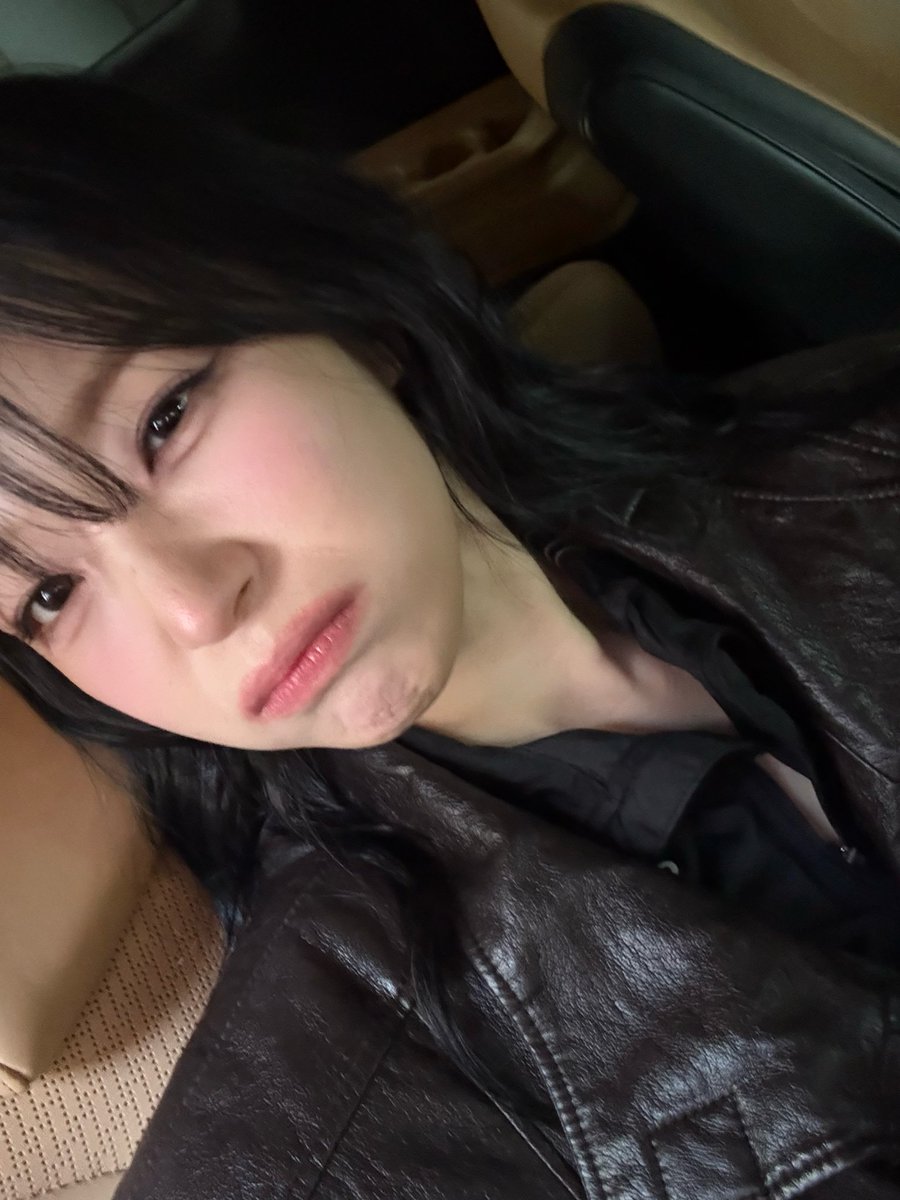 51417s's tweet photo. 260320 #백지헌 #지헌 프롬 https://t.co/xyA1SuzDZ2