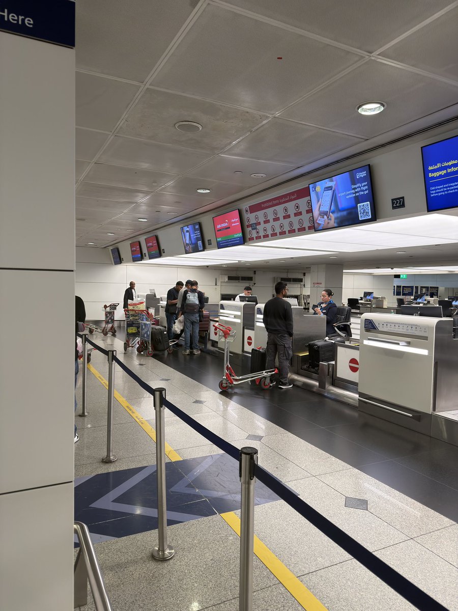 Zan Legend tweet media