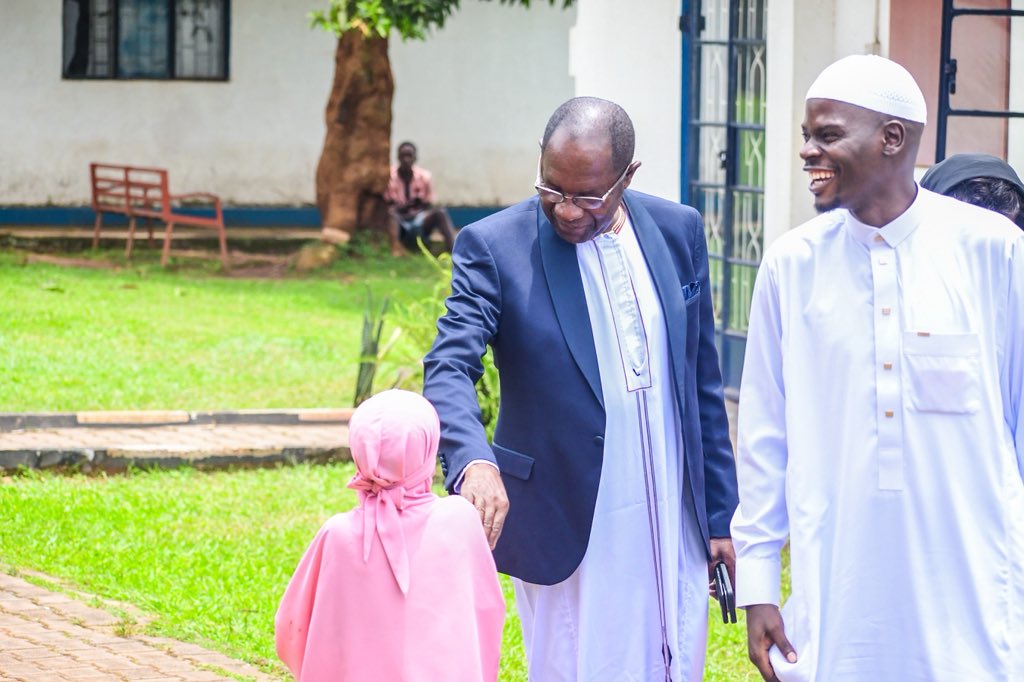 Vice Chancellor MRU tweet media