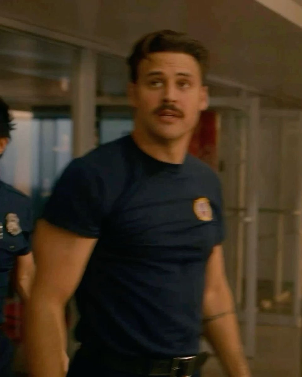 eddie diaz 🌫️ tweet media