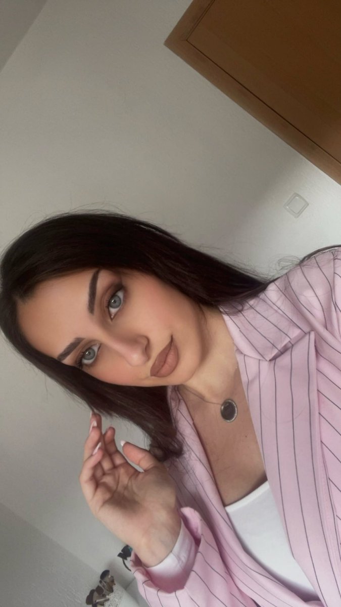 Rivenna Vale tweet media