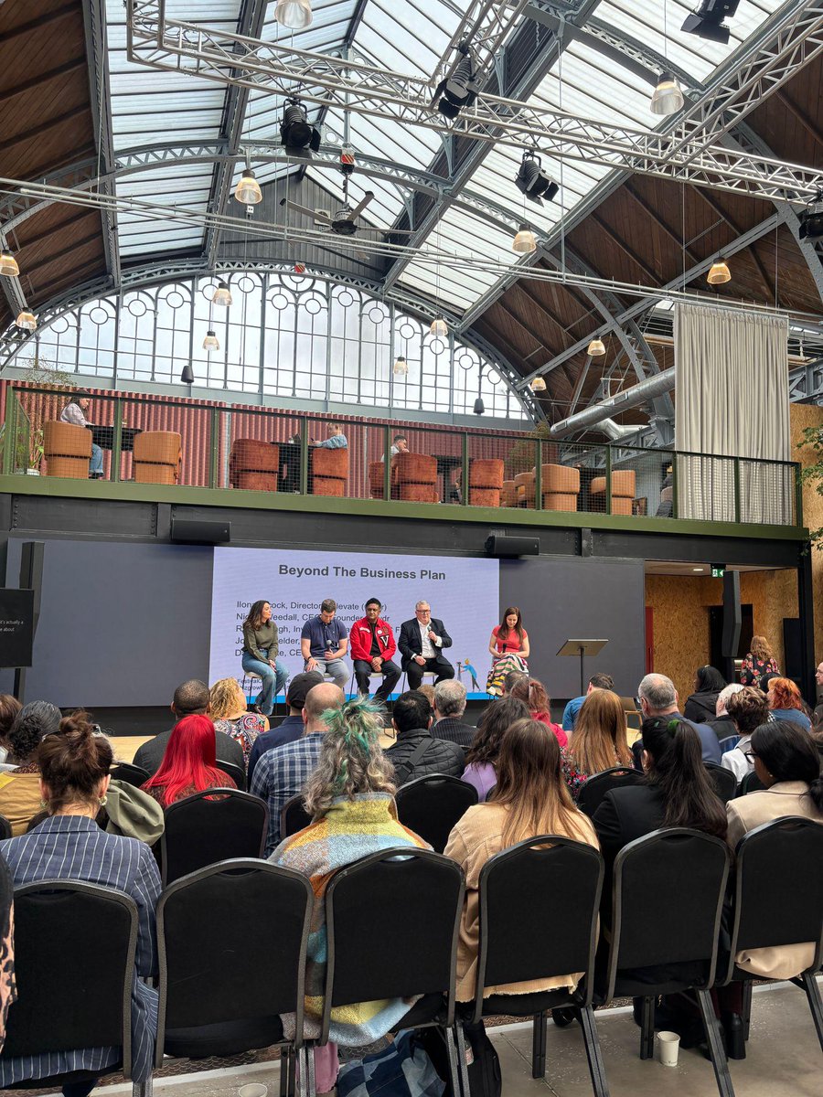 EnterprisingYou tweet media