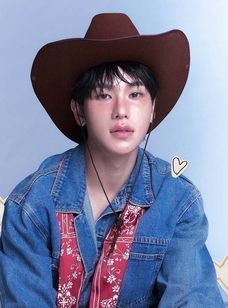 โหหหห ㅠㅠㅠㅠㅠㅠㅠㅠㅠㅠ ทำไมน้องออฟโรดมานสวยจังวะ ใครแต่งหน้าให้น้องนี่อยากรำถวายค่ะ 😭🧎🏻‍♂️😭🧎🏻‍♂️