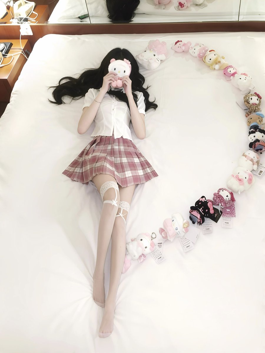 Qiwi_non tweet media