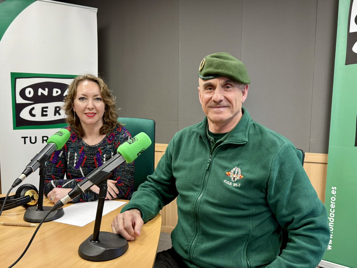 OCRMallorca's tweet photo. Este viernes, después de las Noticias, saludamos en #MásdeunoMallorca al coronel retirado que fue teniente de C.O.E. (Los boinas verdes), Antonio Ortiz. Hablamos de la exposición que se amplía hasta el 25 de abril en Palma, debido al interés suscitado. https://t.co/zBz6b8K1cy