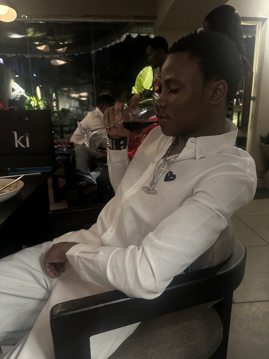 margielastears tweet media