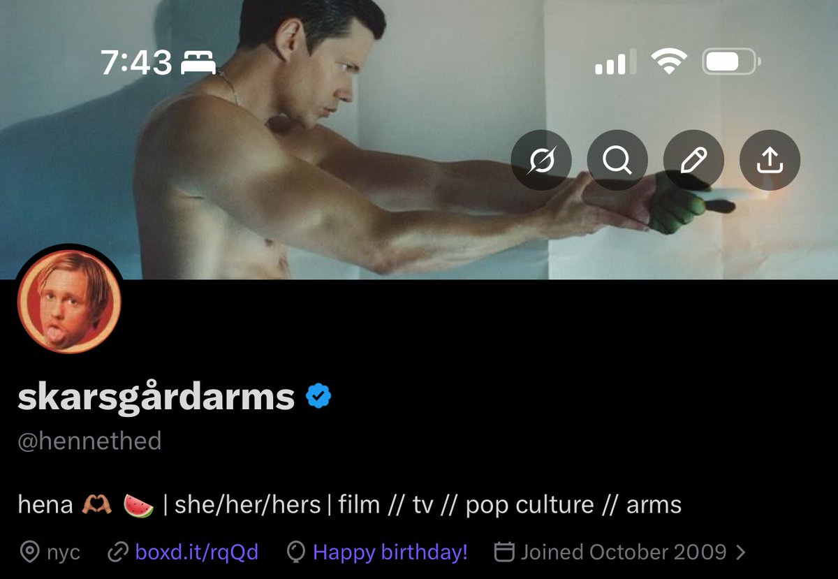 skarsgårdarms tweet media