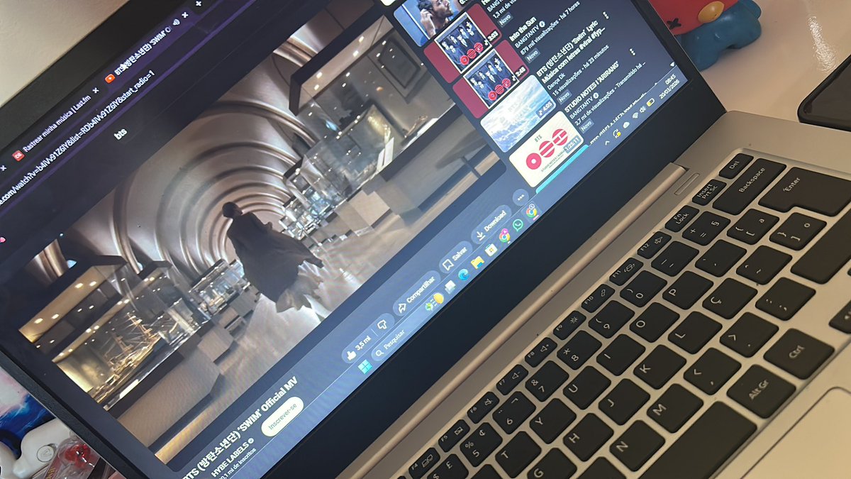 PBTSBR's tweet photo. ⚠️ PARADA OBRIGATÓRIA DO PRINT DE STREAM! 

⤵️ Depostise nesse Tweet o print do seu stream em ARIRANG

BTS COMEBACK
#BTS_ARİRANG #BTS_SWİM https://t.co/a3kxVm7H4c