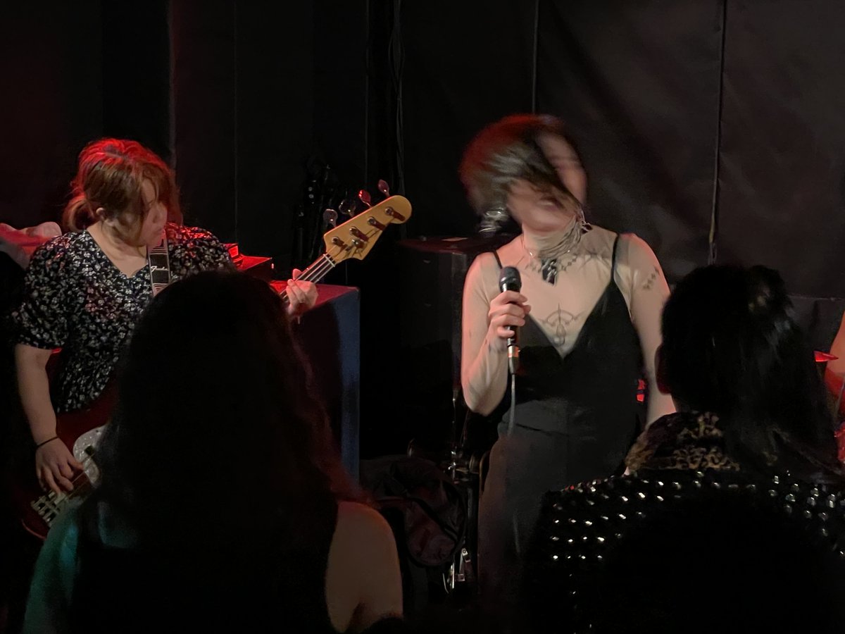 MERRY-GO-ROUND tweet media