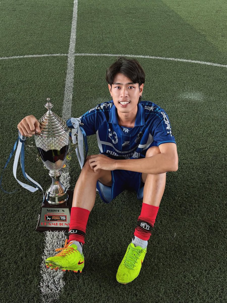 Soccer player ~⚽🧦👟 tweet media