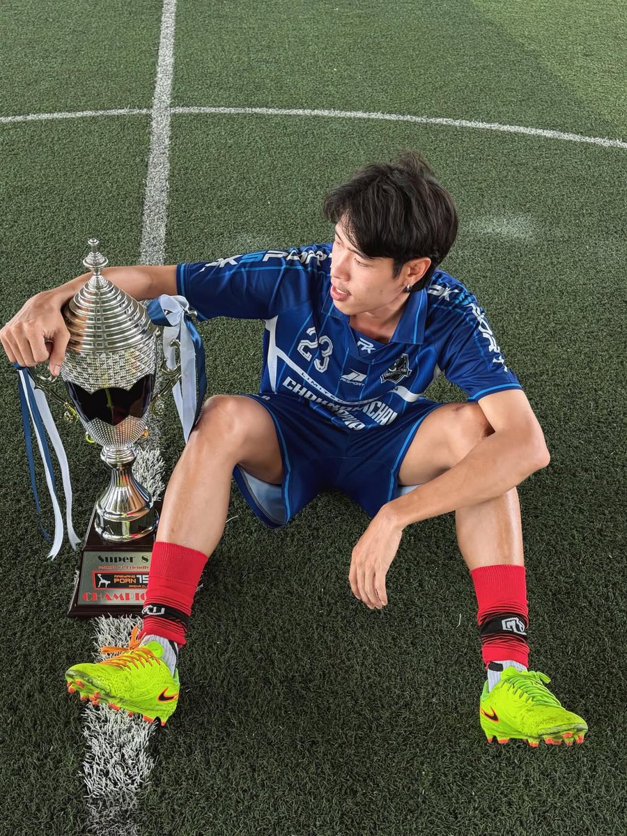 Soccer player ~⚽🧦👟 tweet media