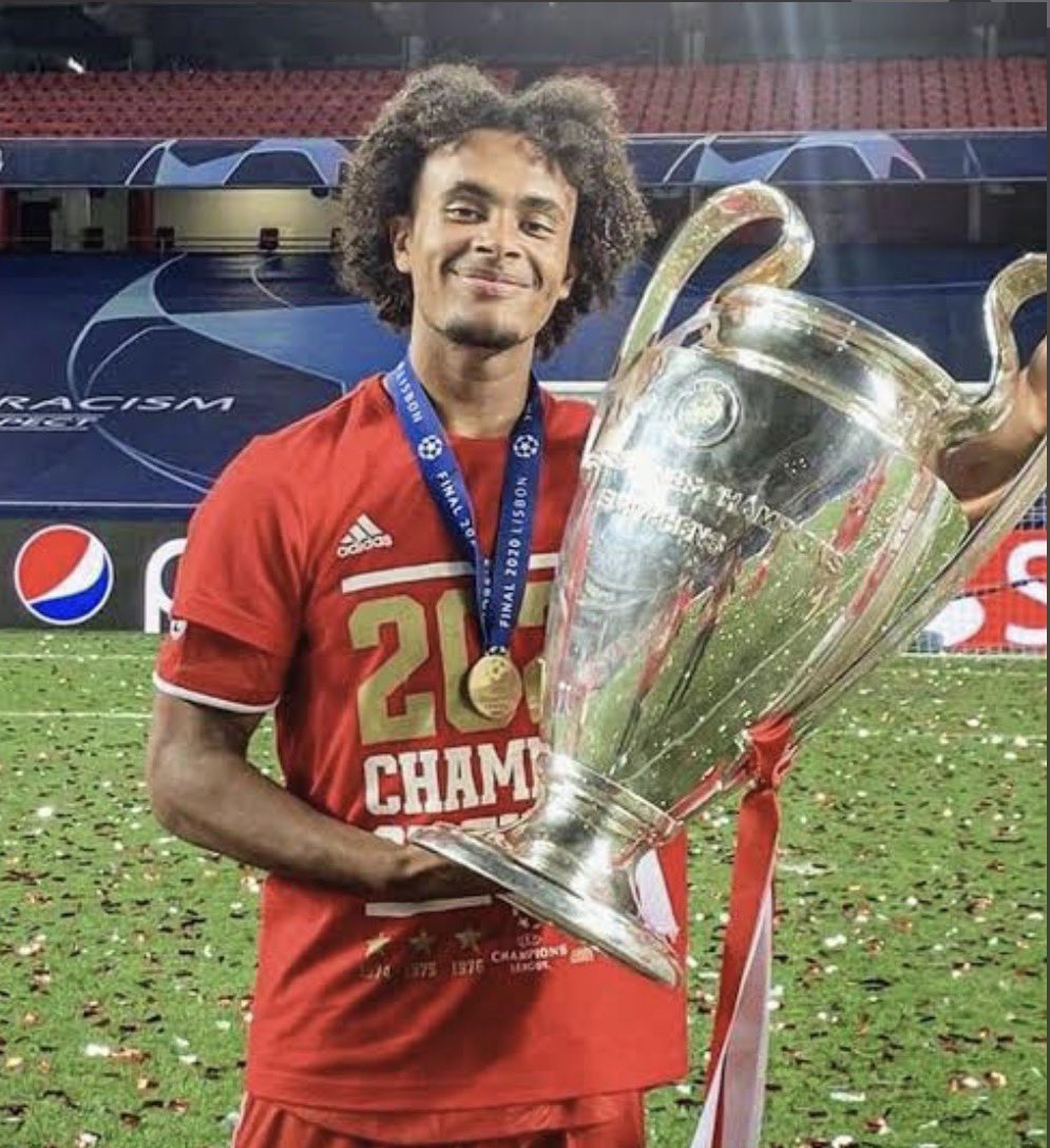 德亚 🖤 tweet media