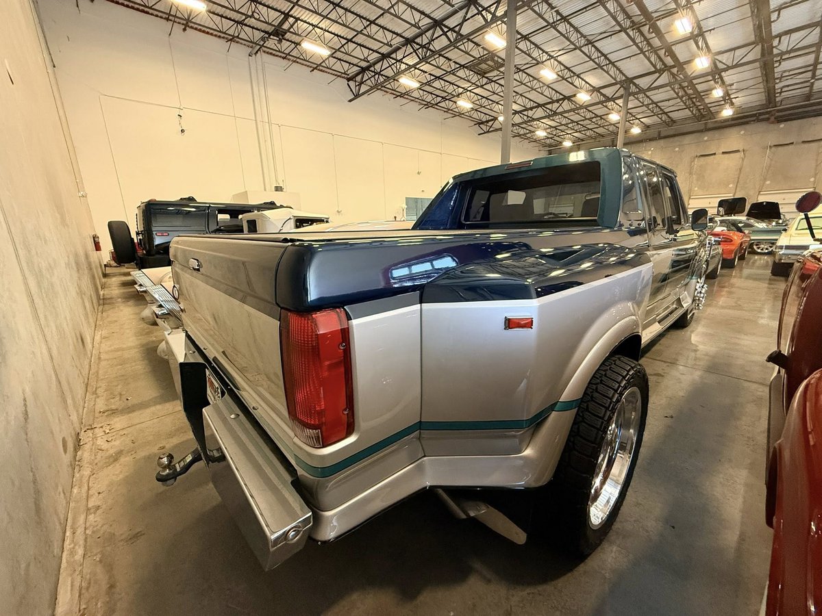 Classic Cars of Sarasota tweet media